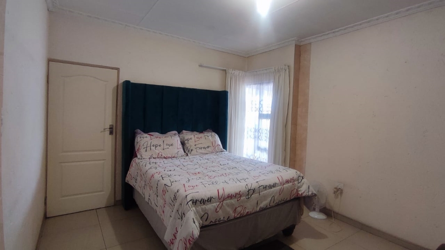 3 Bedroom Property for Sale in Karlienpark North West